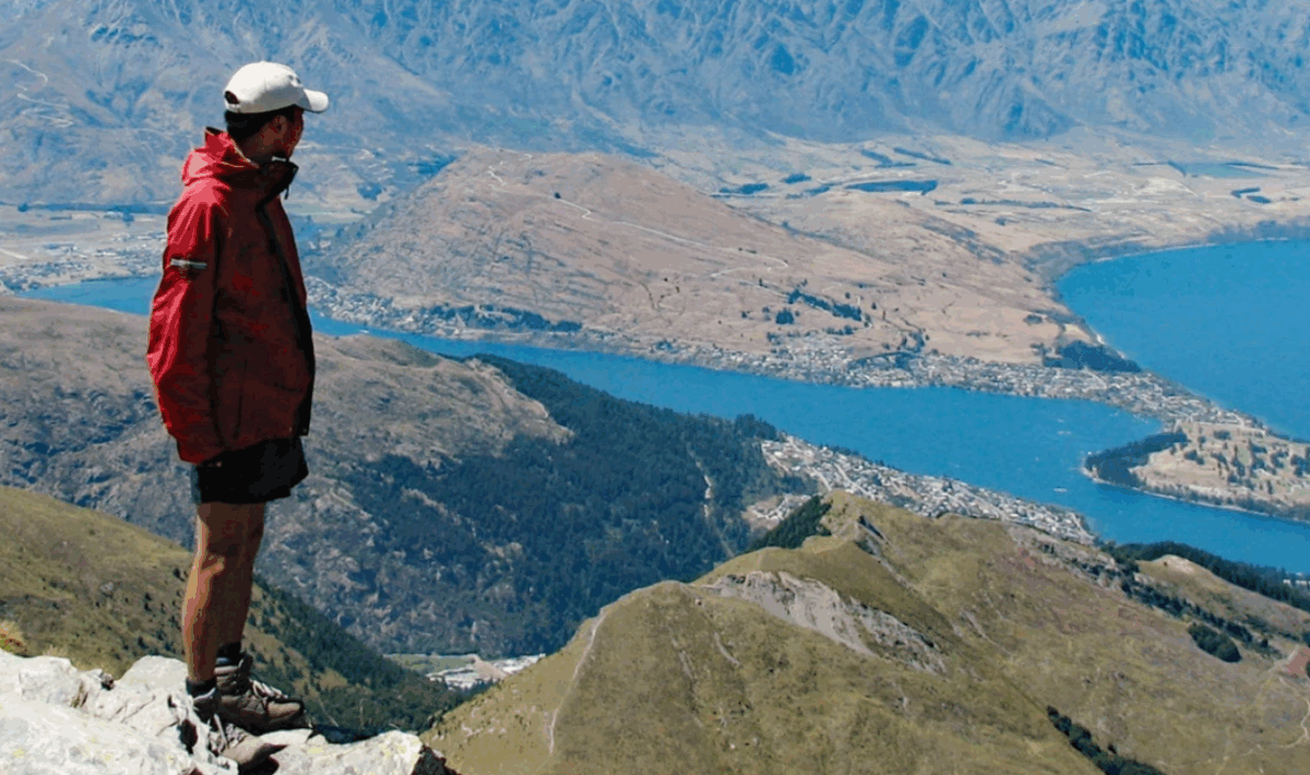 Hikers on the Ben Lomond Summit Guided Walk track