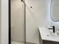 Brand New Retreat | Walk to Shops | Ski and Summer Base - Image 9