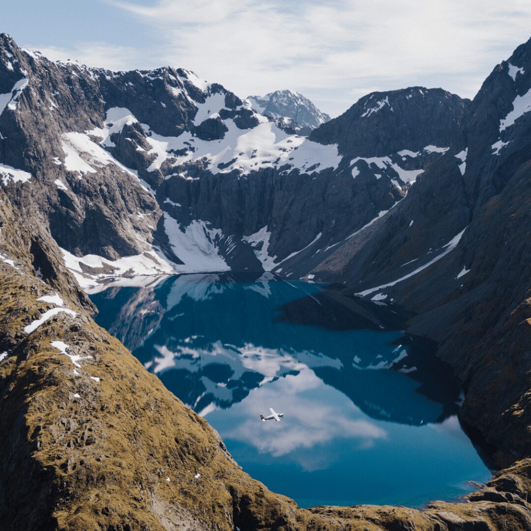 Milford Sound Scenic Overflight #1 Fly Over Fiordland’s Iconic Wilderness - Milford Sound Scenic Flight Overflight - Image 1